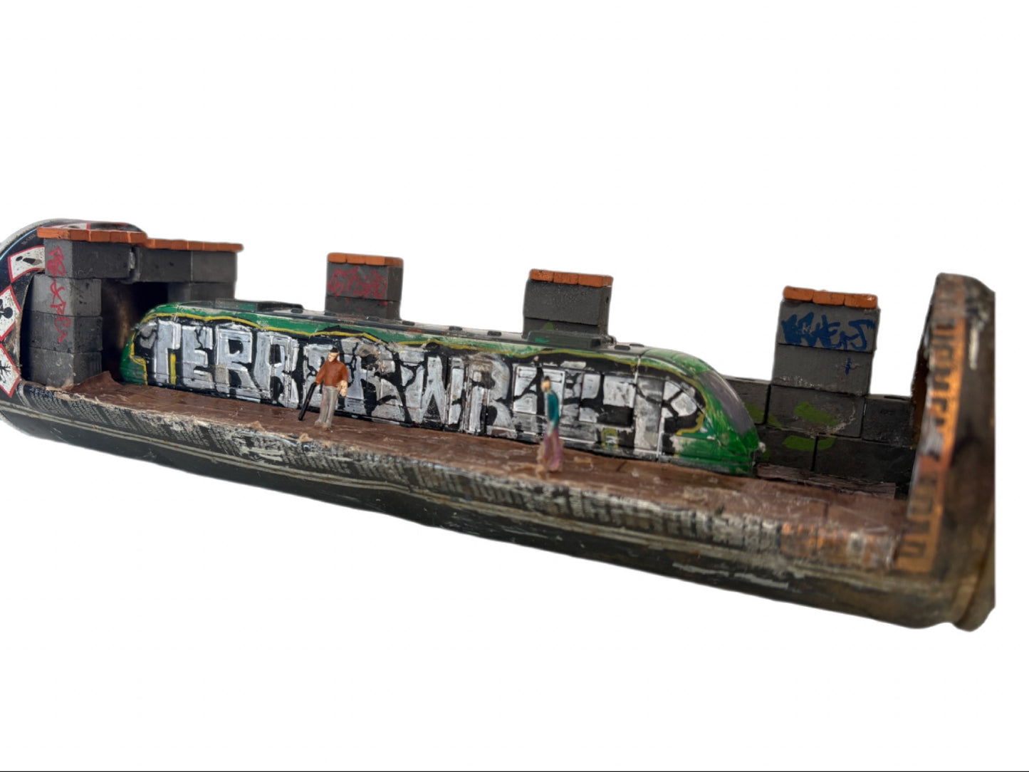 Can Art - Train  - Green Train
