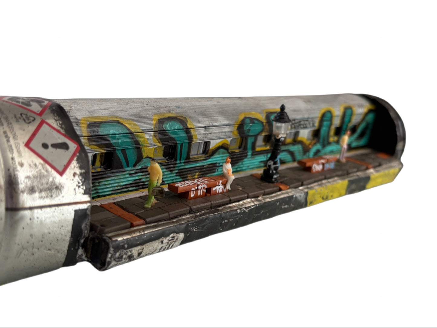 Can Art - Train - Silver Train at Station